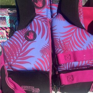 Body Glove Kids Swim Vest - Blue and Pink